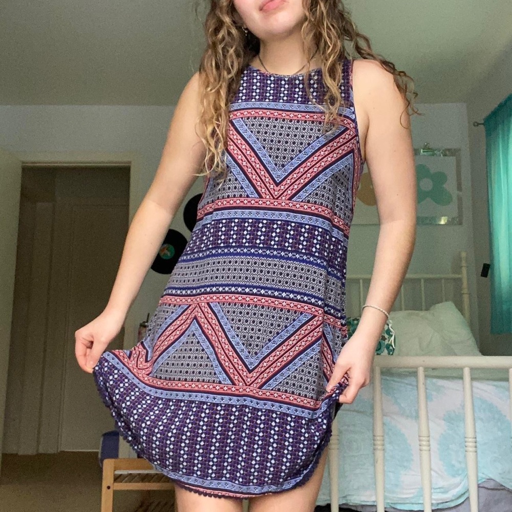 Aeropostale Sleeveless Multi-color Lace Up Back Short Shift Dress